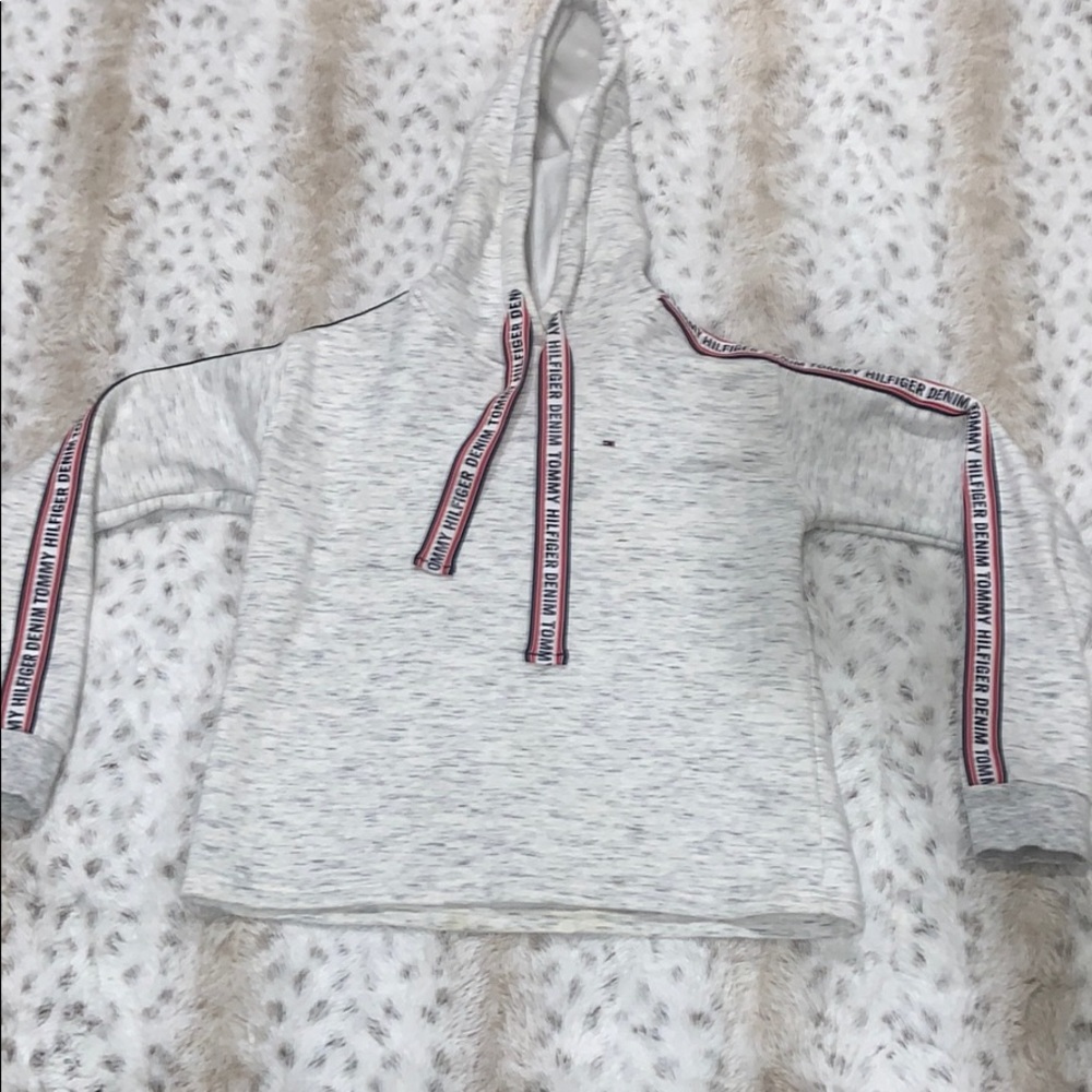 Tommy Hilfiger Cropped Sweatshirt